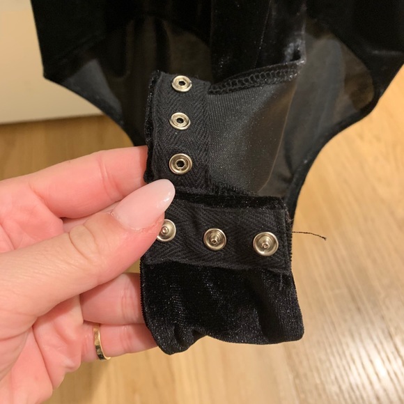SALE BNWOT Misa Los Angeles Linde Black Bodysuit - Picture 6 of 8